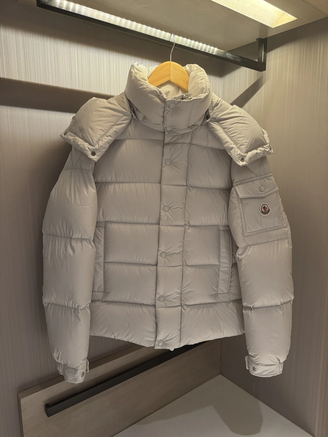 & wg.luxury-- 7o9385r Down jacket goose down 5colour item: E-F409I1523-5